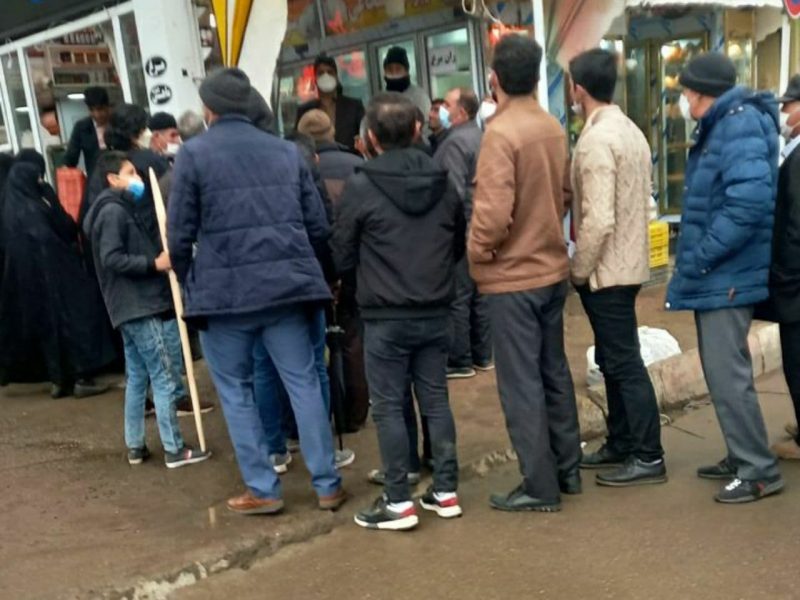 صدای مخاطب/اینم صف مرغ در سراب با وضعیت قرمز