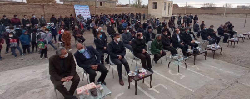 آئین کلنگ زنی سالن ورزشی چند منظوره شهدای چقوش با حضور مسئولین و اهالی محترم روستای چقوش